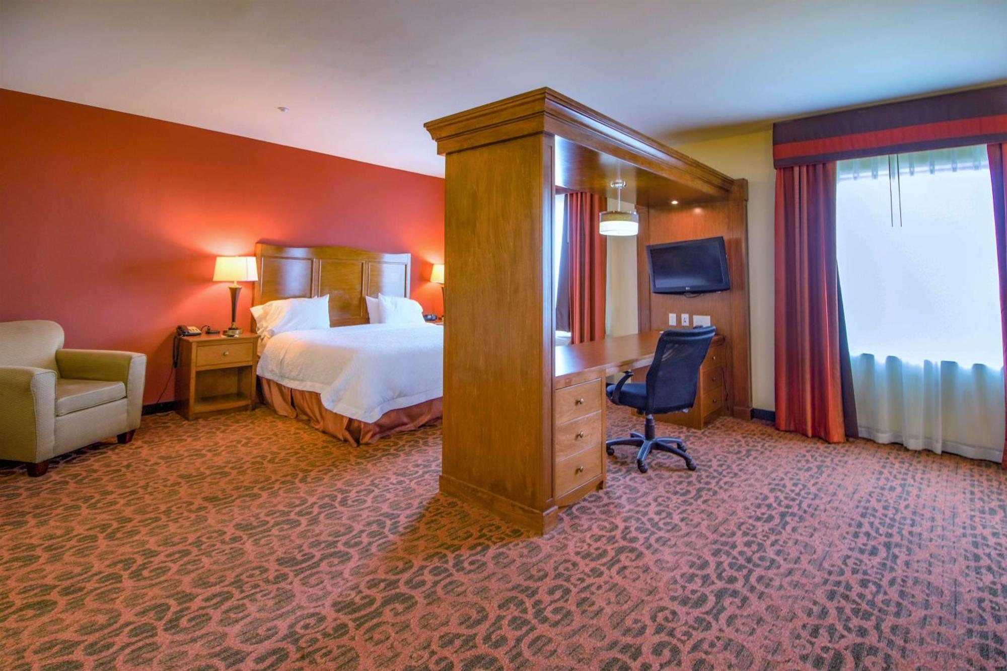 Hampton Inn & Suites Бастроп Екстер'єр фото